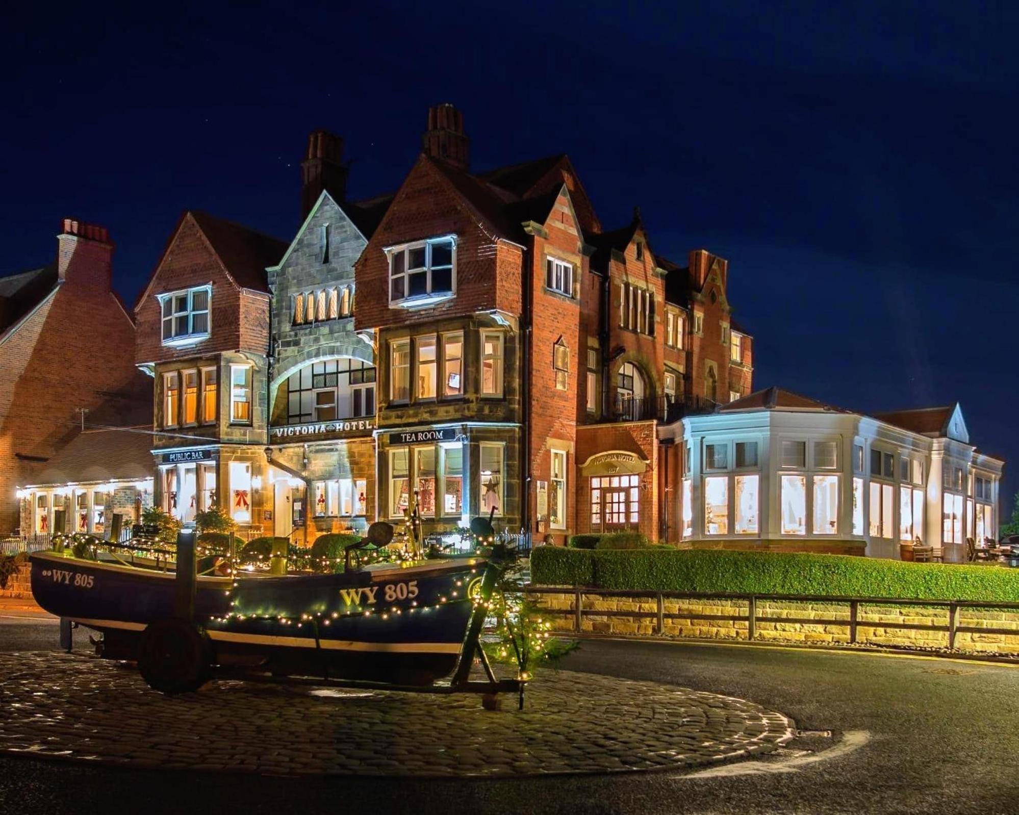 Hotel Victoria Robin Hood's Bay Eksteriør bilde