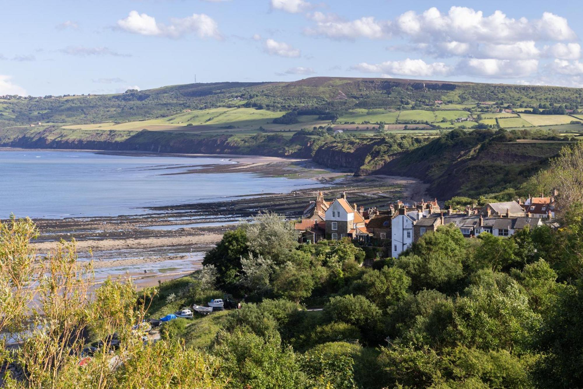 Hotel Victoria Robin Hood's Bay Eksteriør bilde