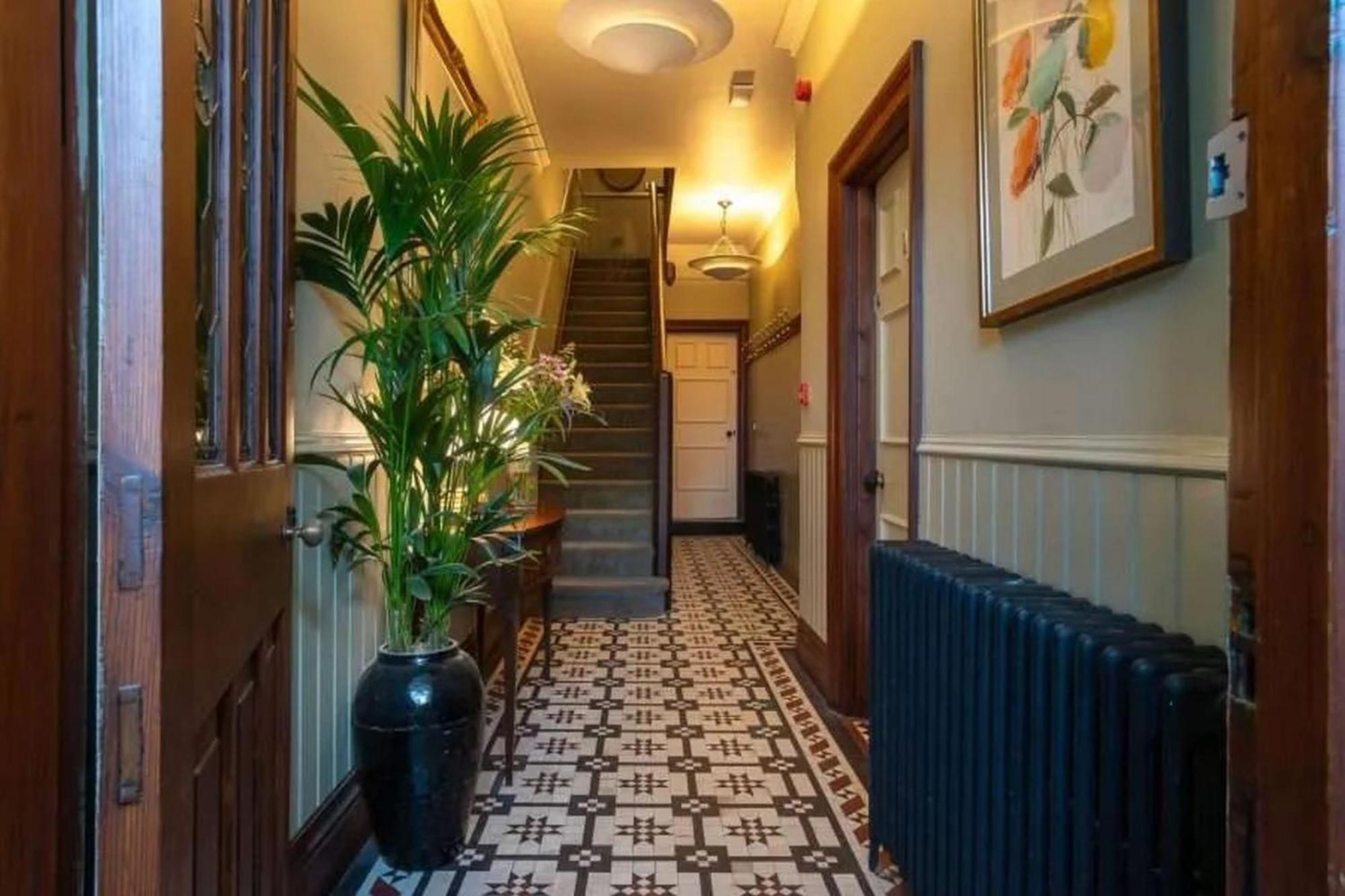 Hotel Victoria Robin Hood's Bay Eksteriør bilde